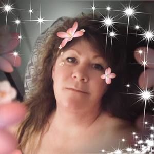 Meet your Posher, Lori anne